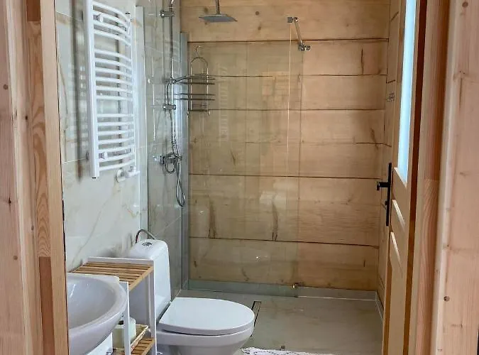 Osada Pod Giewontem 3 - Kacprowy * Czerwienne